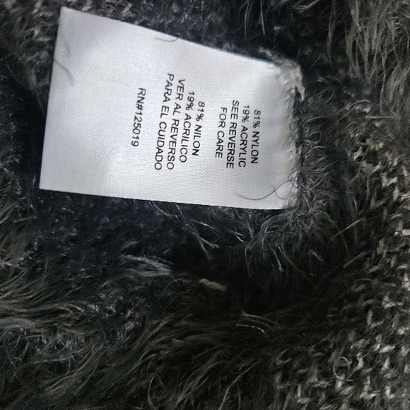 Joseph A Gray and White Polka Dot Sweater - Picture 4 of 4